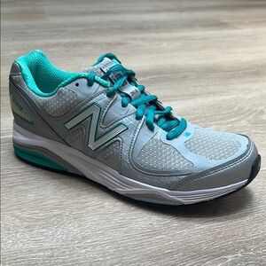 Women’s New Balance 1540 V2 Running Shoe